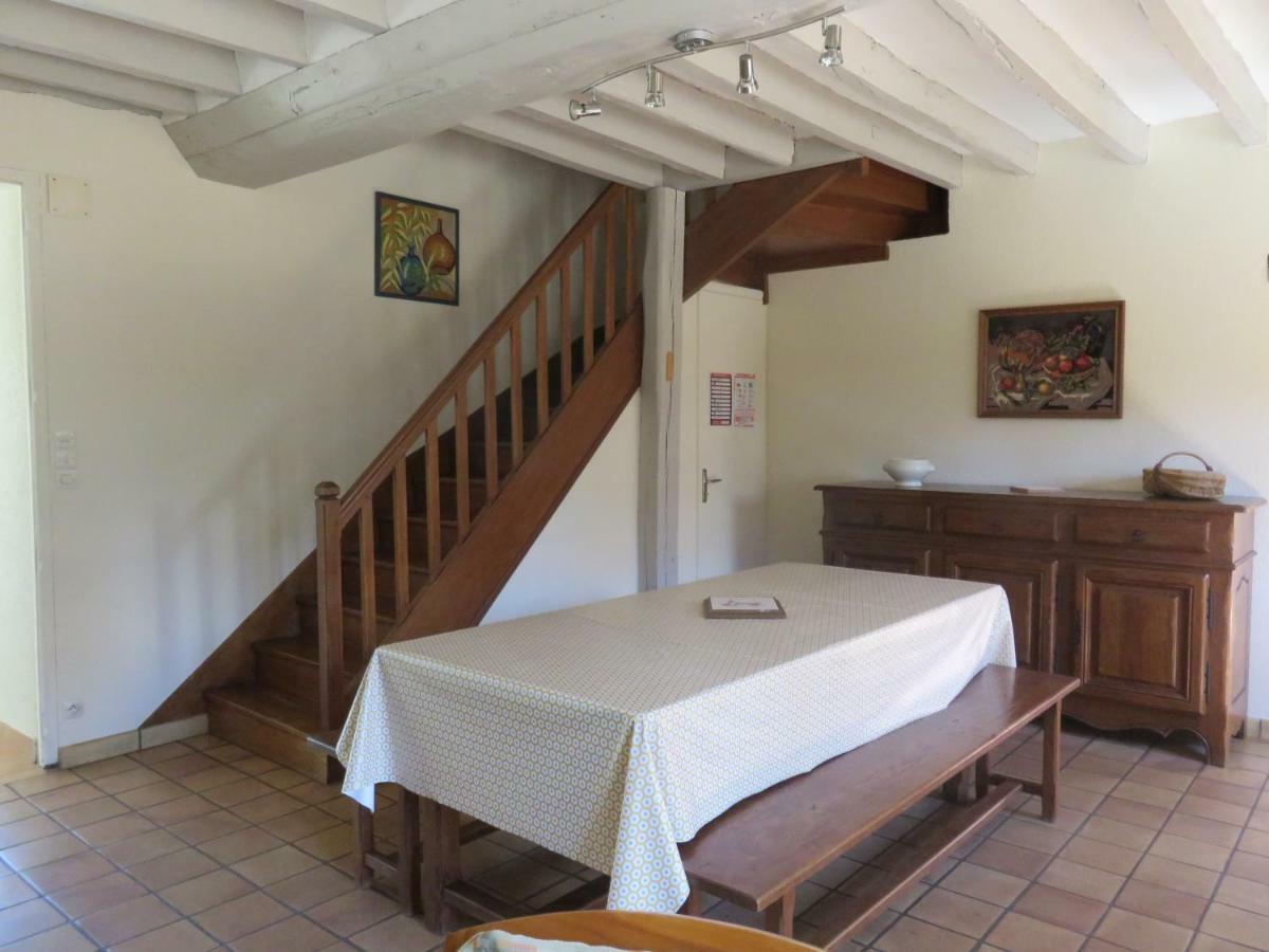 Вилла Gite Des Basses Touches Moitron-sur-Sarthe Экстерьер фото