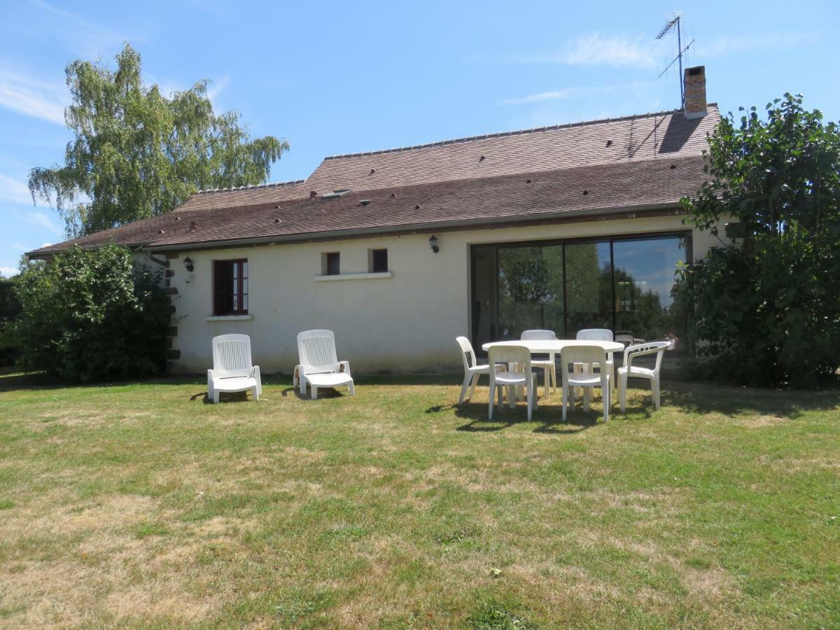 Вилла Gite Des Basses Touches Moitron-sur-Sarthe Экстерьер фото